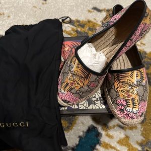 Gucci Tiger espadrille canvas and leather shoe